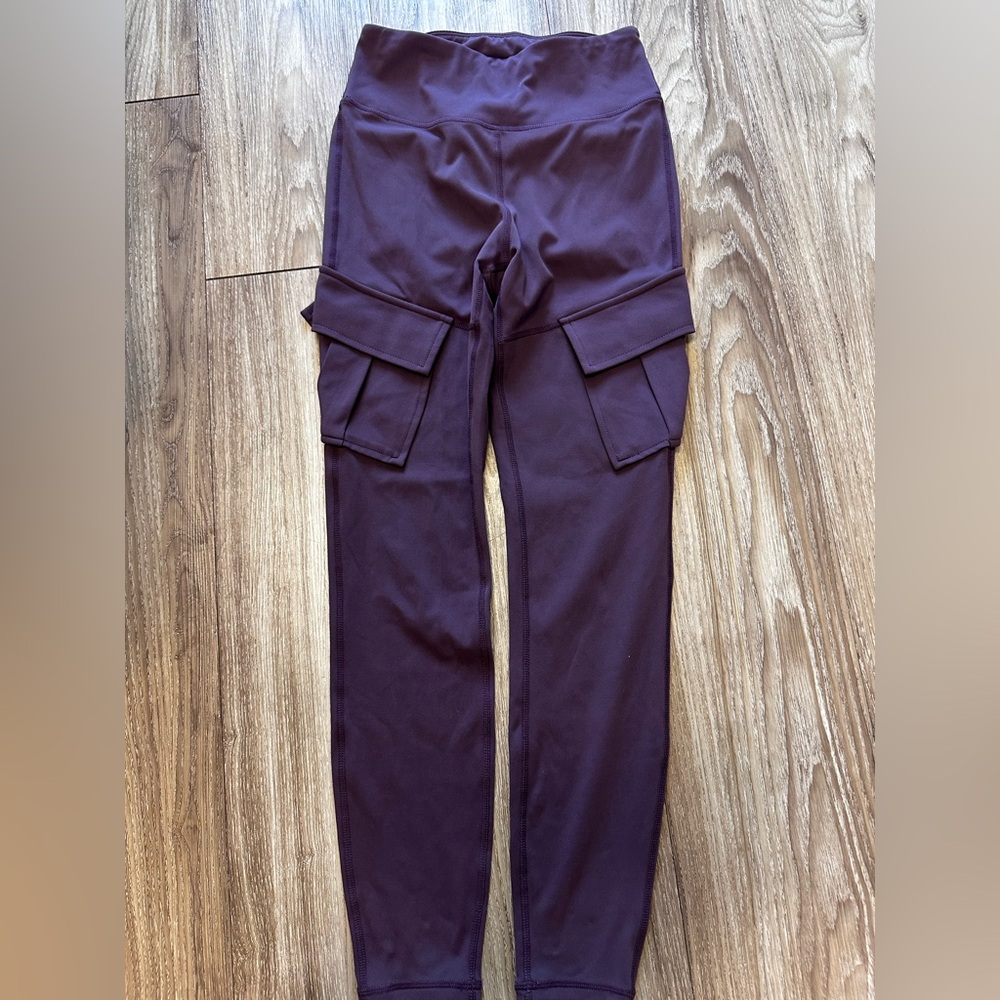 Halara High Waisted Cargo Pocket Skinny Yoga Legging XS(0/2) - Picture 4 of 5